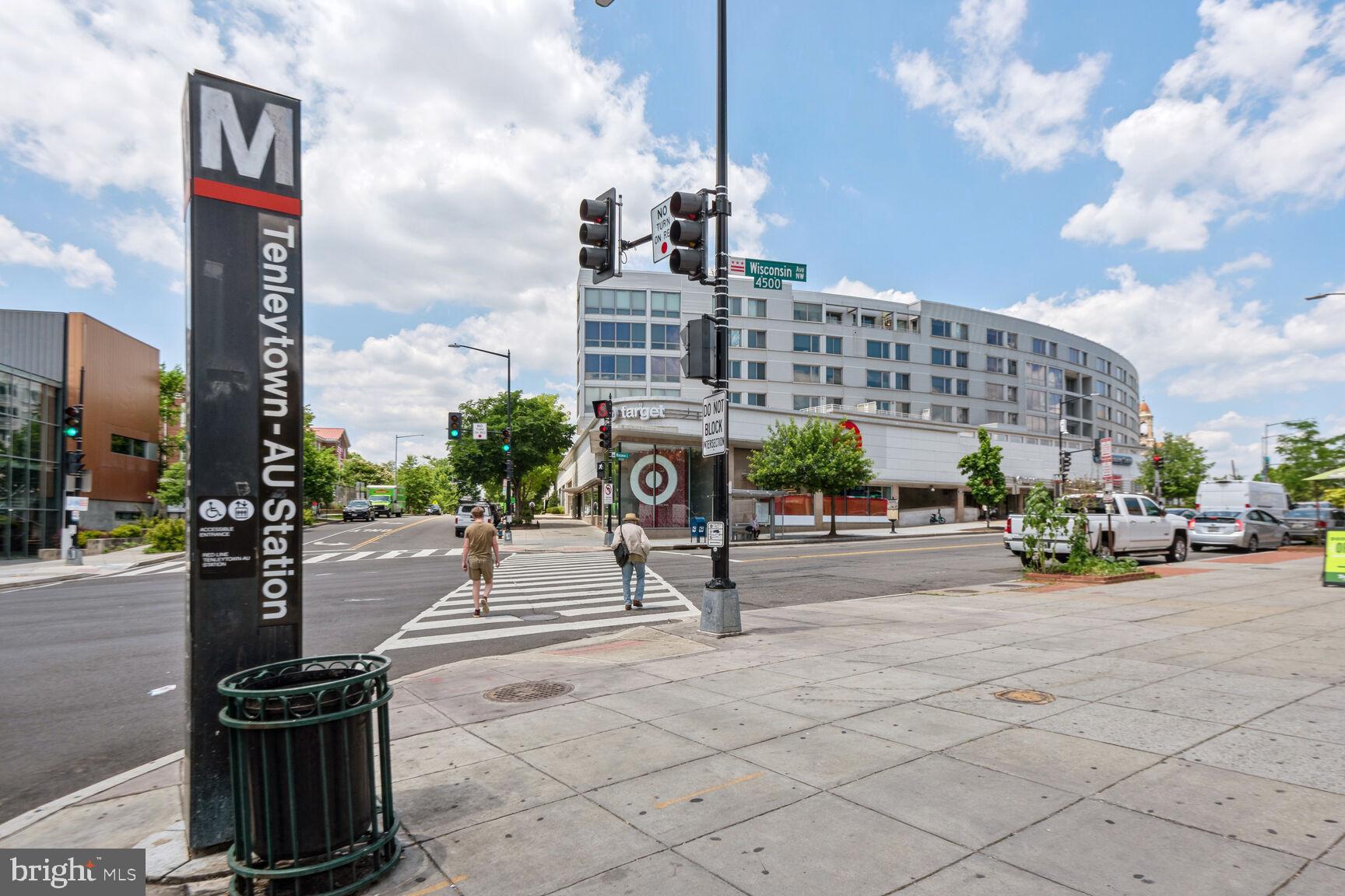 4101 Albemarle St NW #410