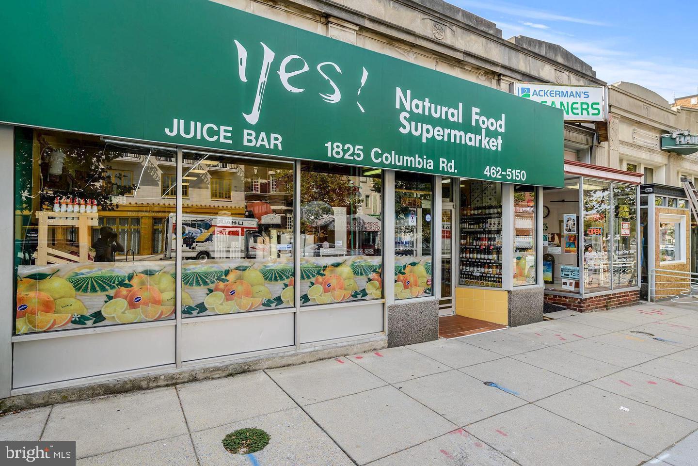 2337 Champlain St NW #106