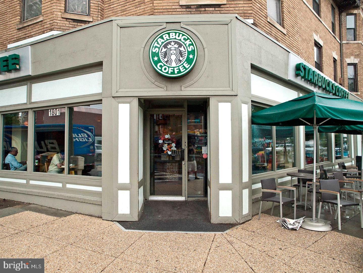 2337 Champlain St NW #106