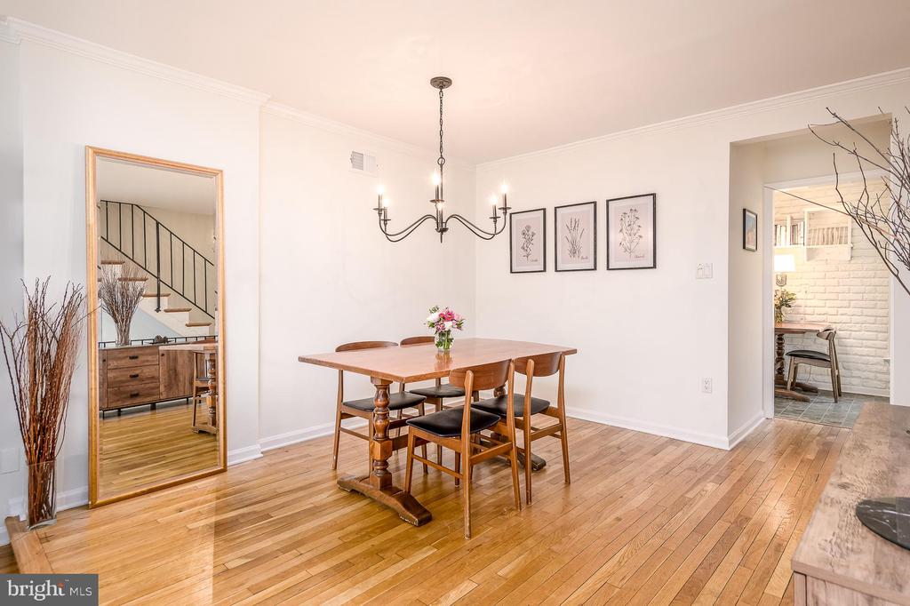 920 I St SE