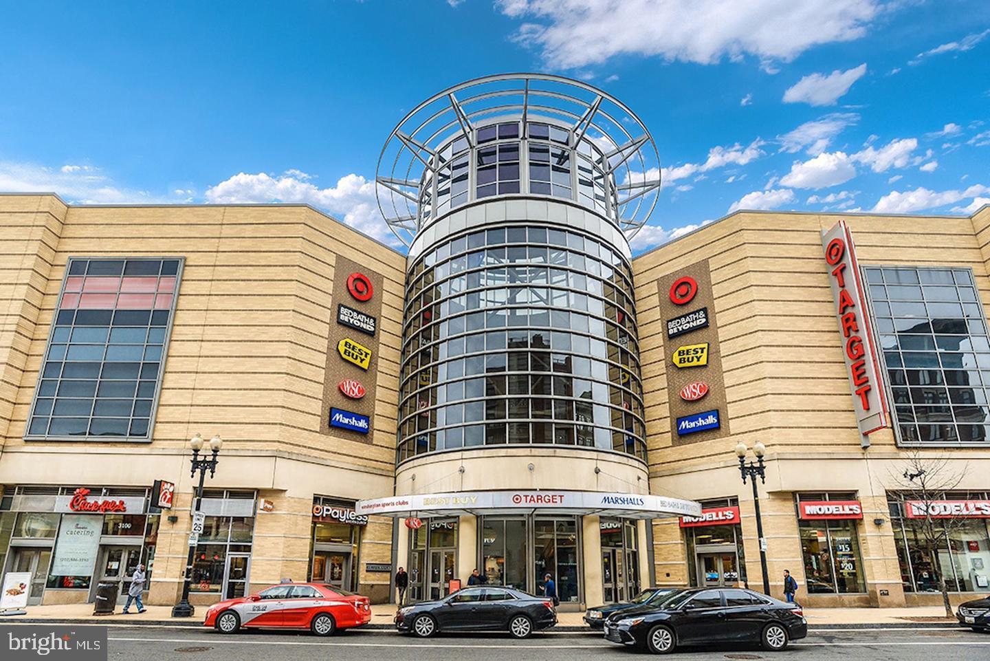 1439 EUCLID ST NW #206