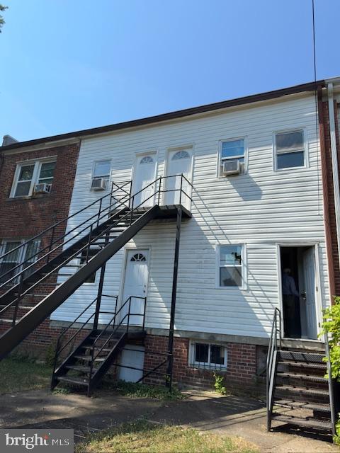 446 Mellon St SE