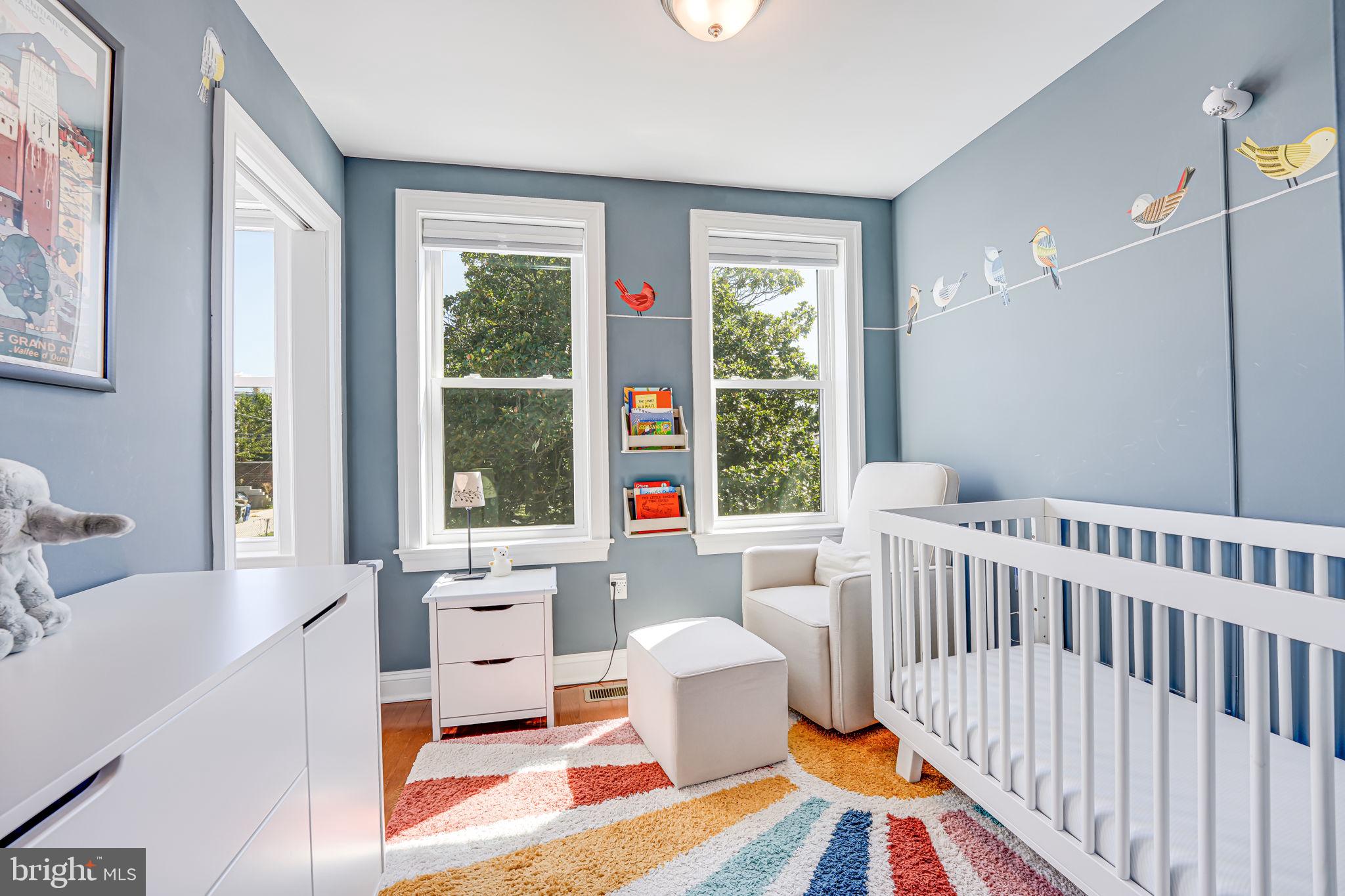 904 Crittenden St NW