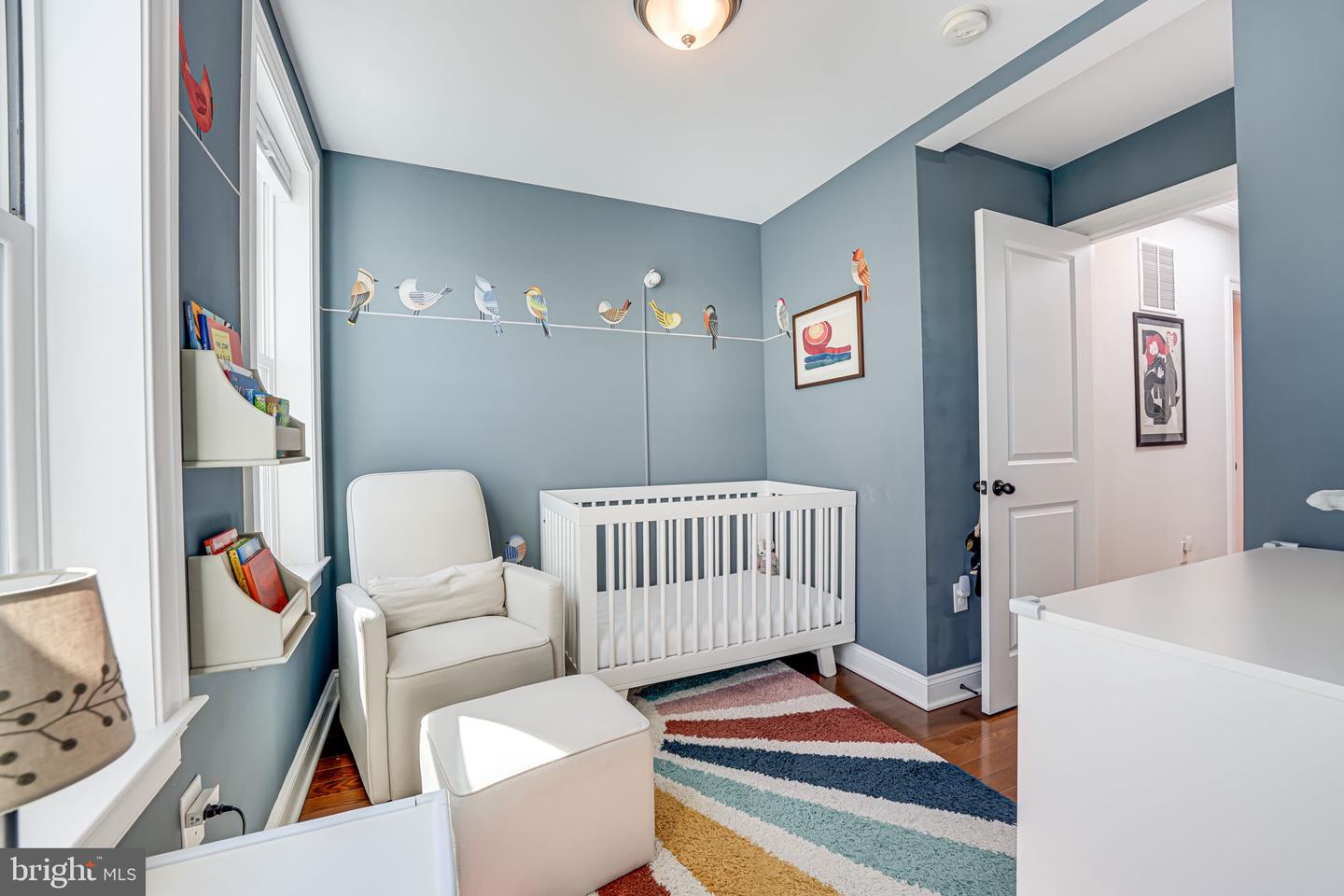 904 Crittenden St NW