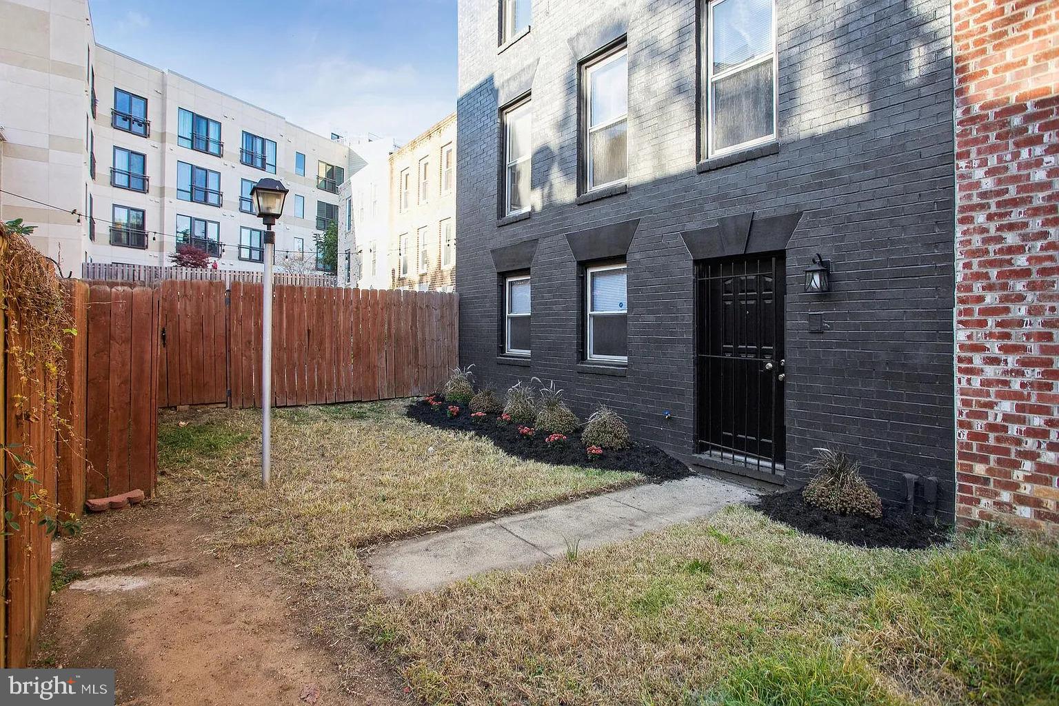 1507 FREEDOM WAY SE #2