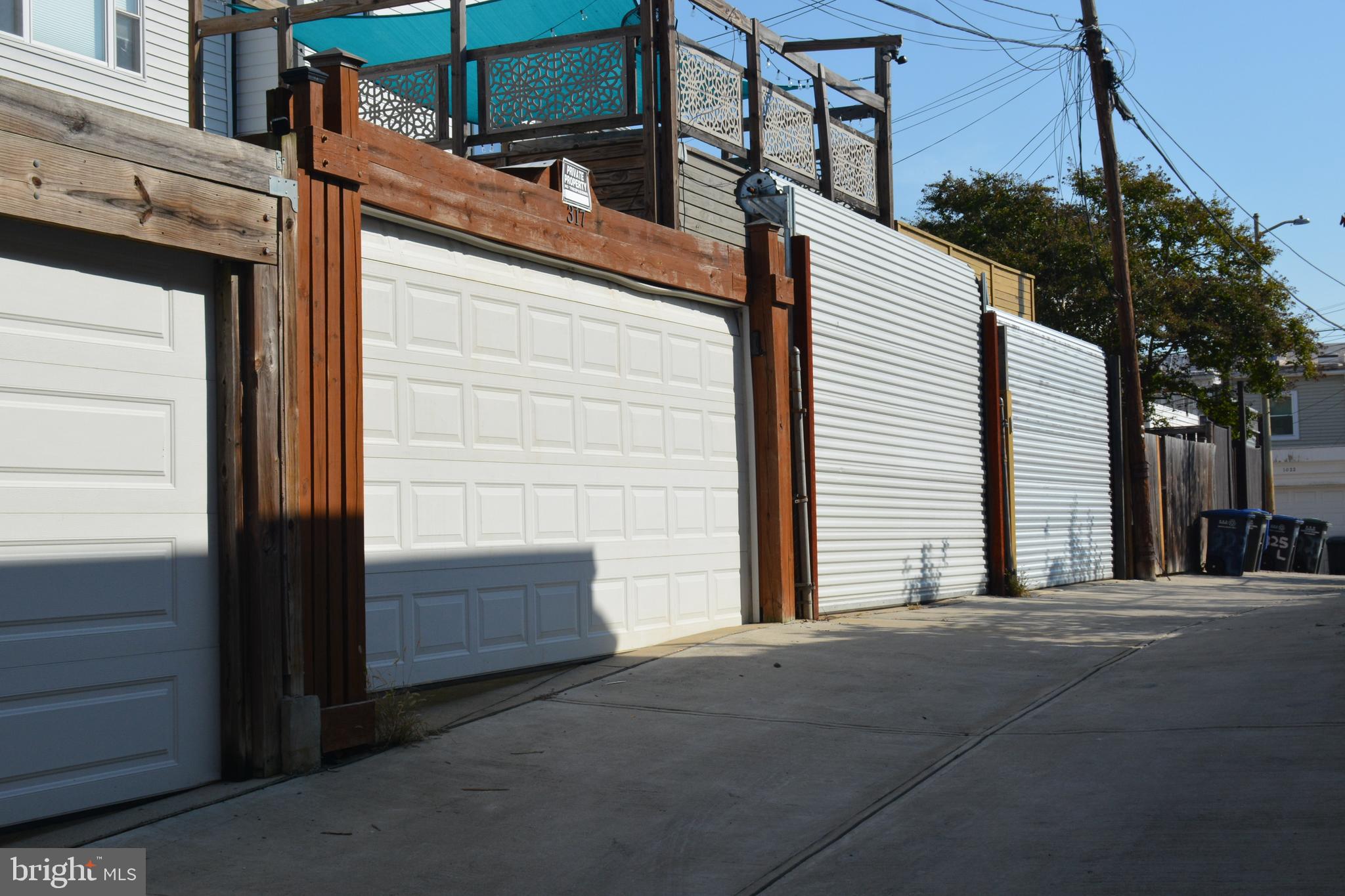 317 L St NE