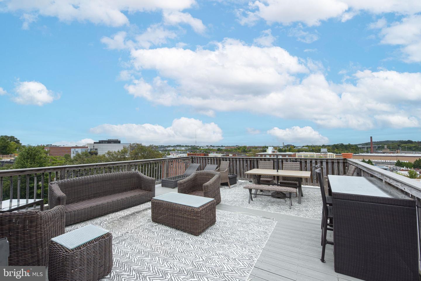 1831 2ND ST NE #504