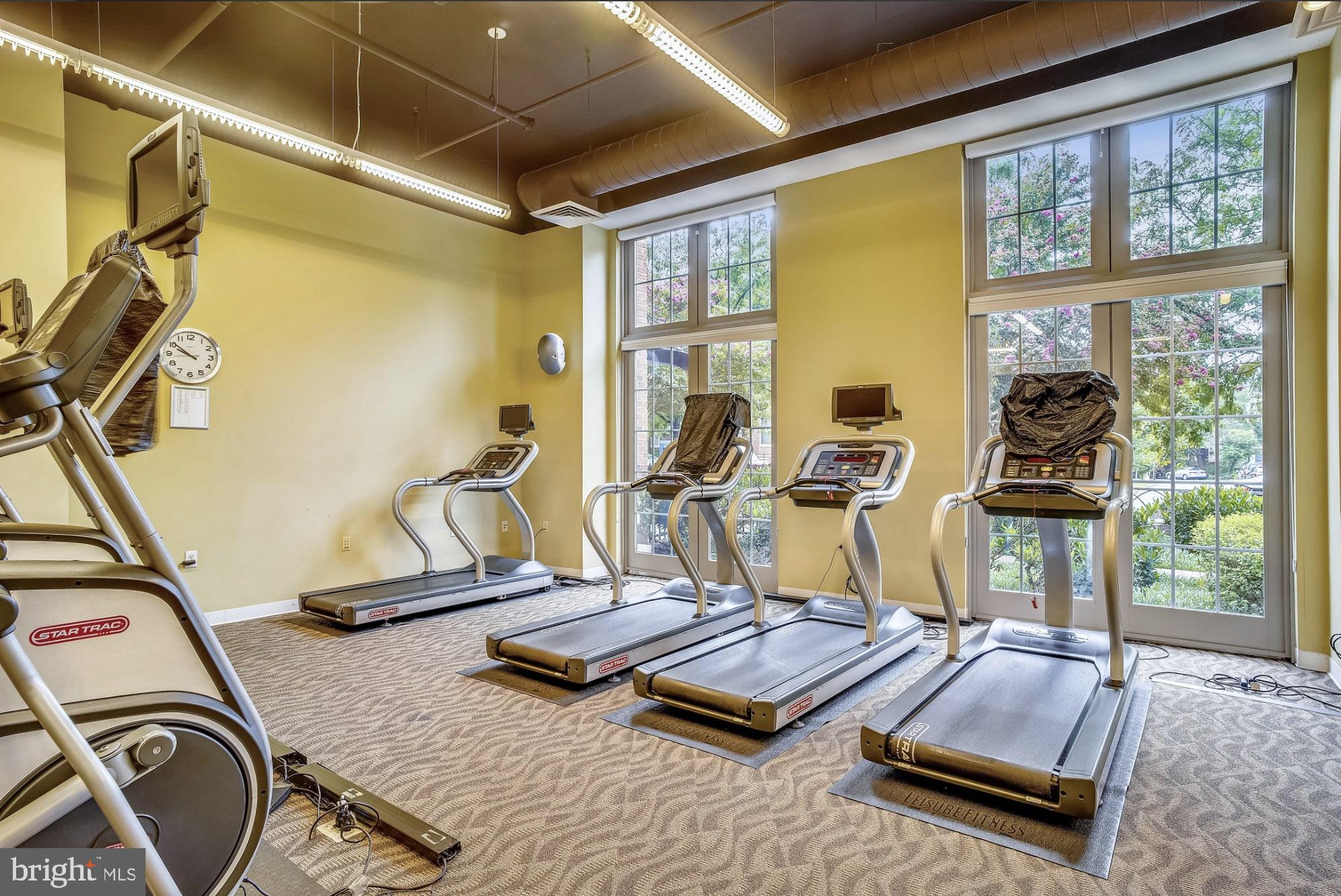 1391 PENNSYLVANIA AVE SE #253