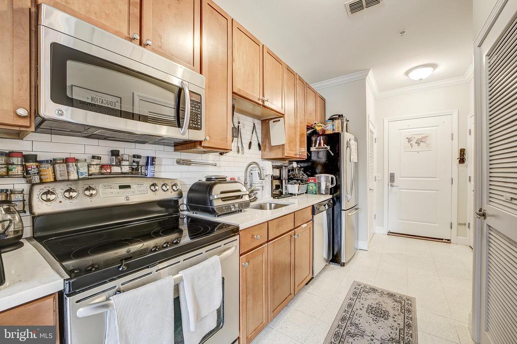 1391 PENNSYLVANIA AVE SE #253