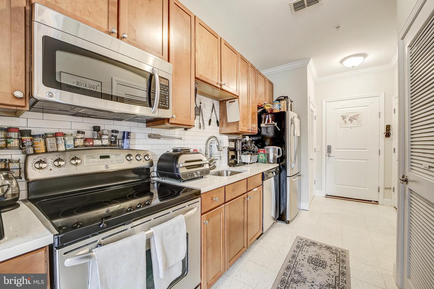 1391 PENNSYLVANIA AVE SE #253