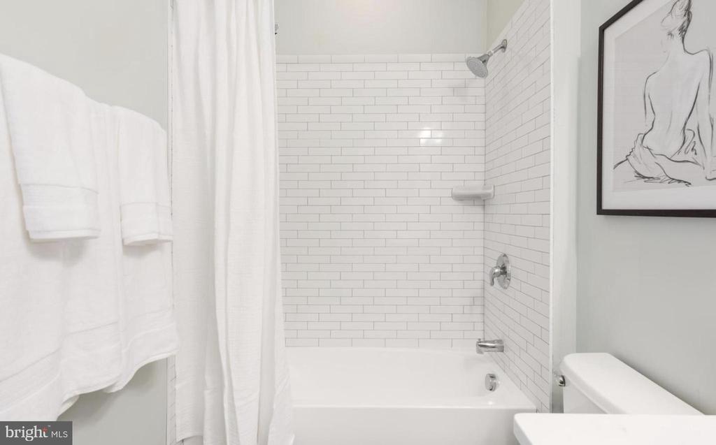 1391 PENNSYLVANIA AVE SE #253