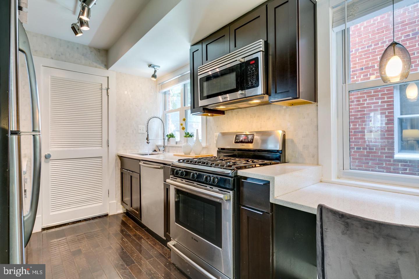 626 INDEPENDENCE AVE SE #104