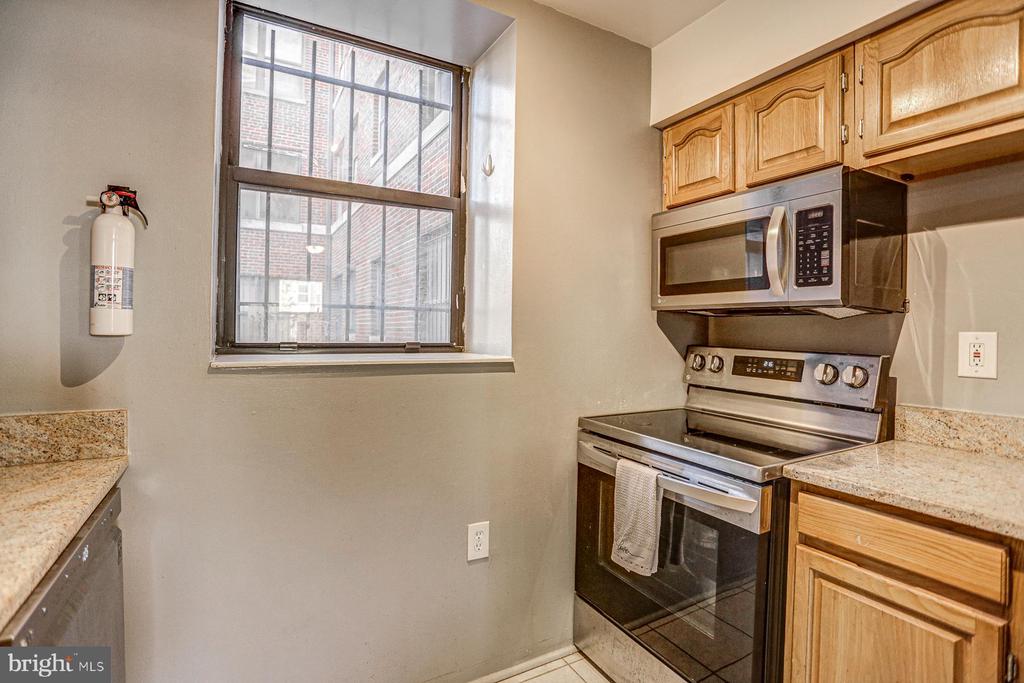 66 NEW YORK AVE NW #102