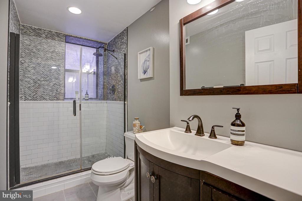 66 NEW YORK AVE NW #102