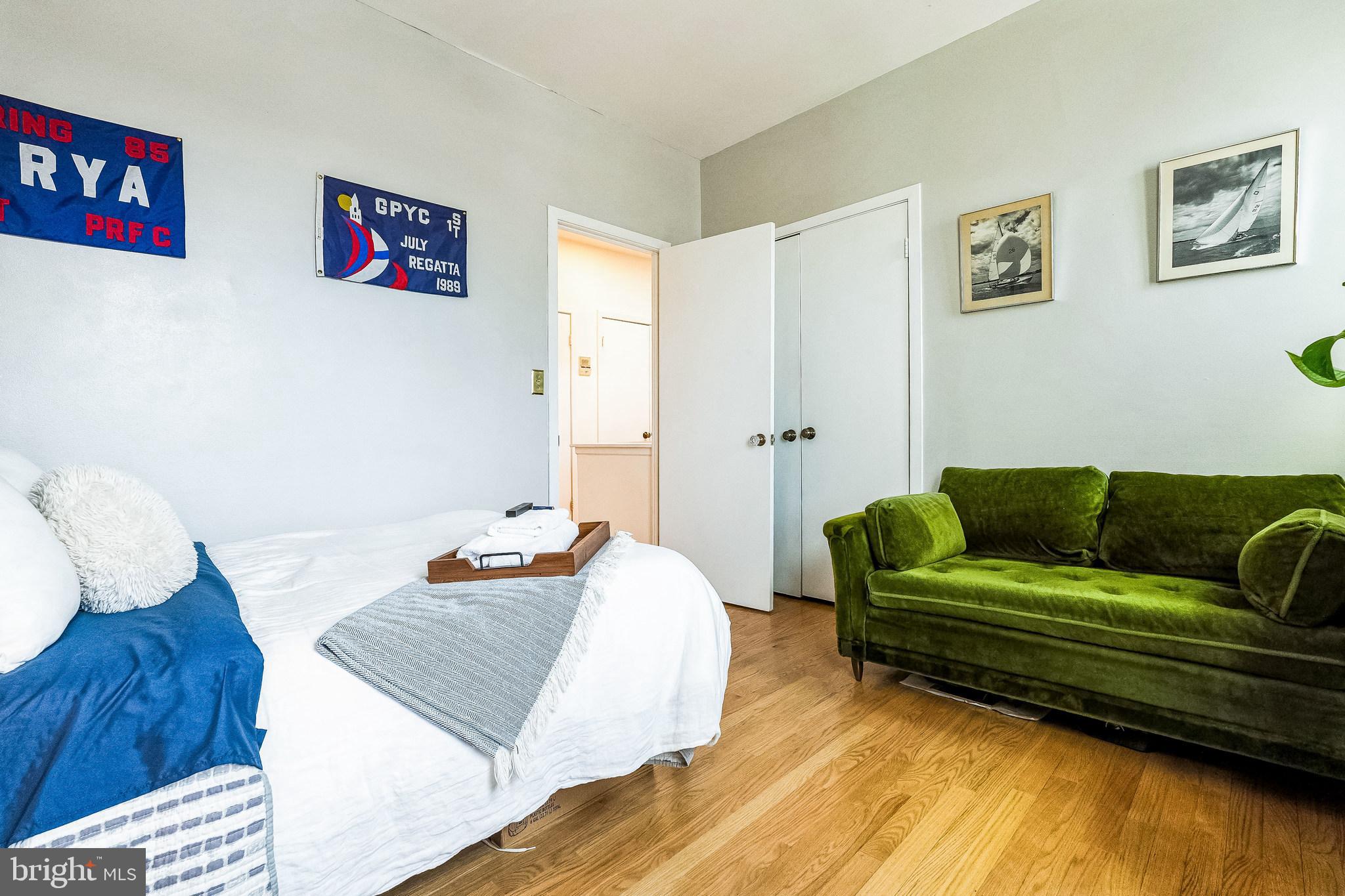 1341 East Capitol SE #303