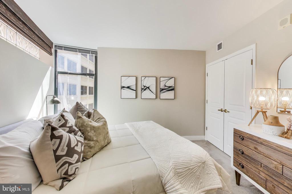 616 E St NW #648