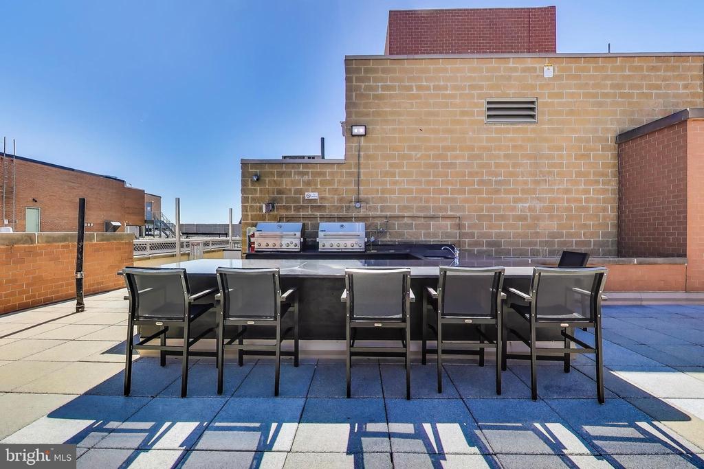 616 E St NW #648