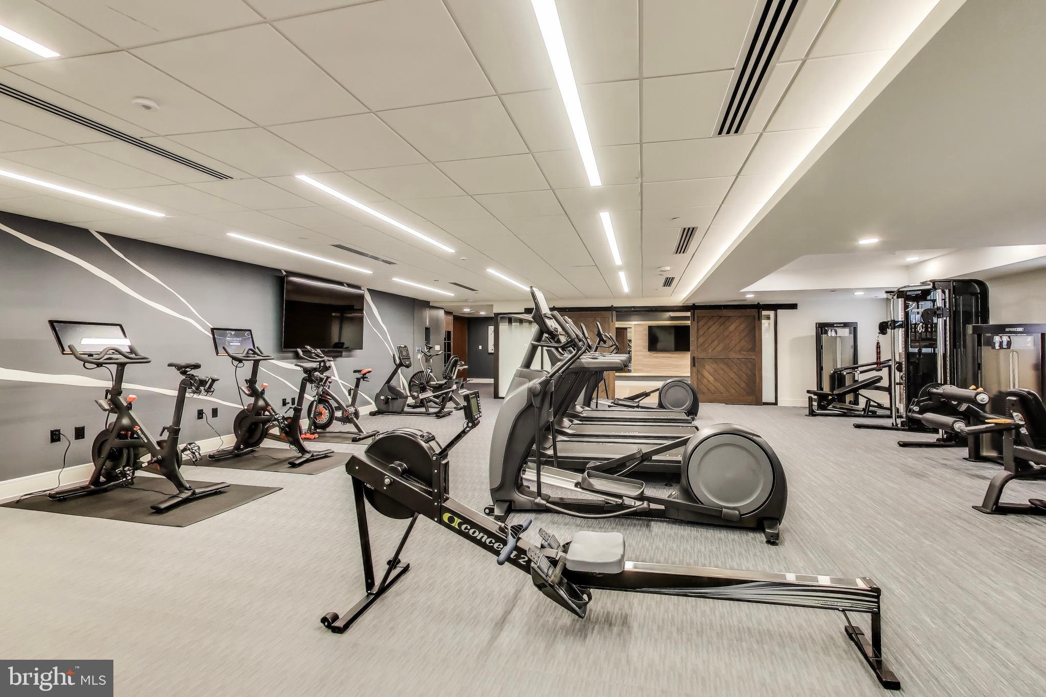 616 E St NW #648