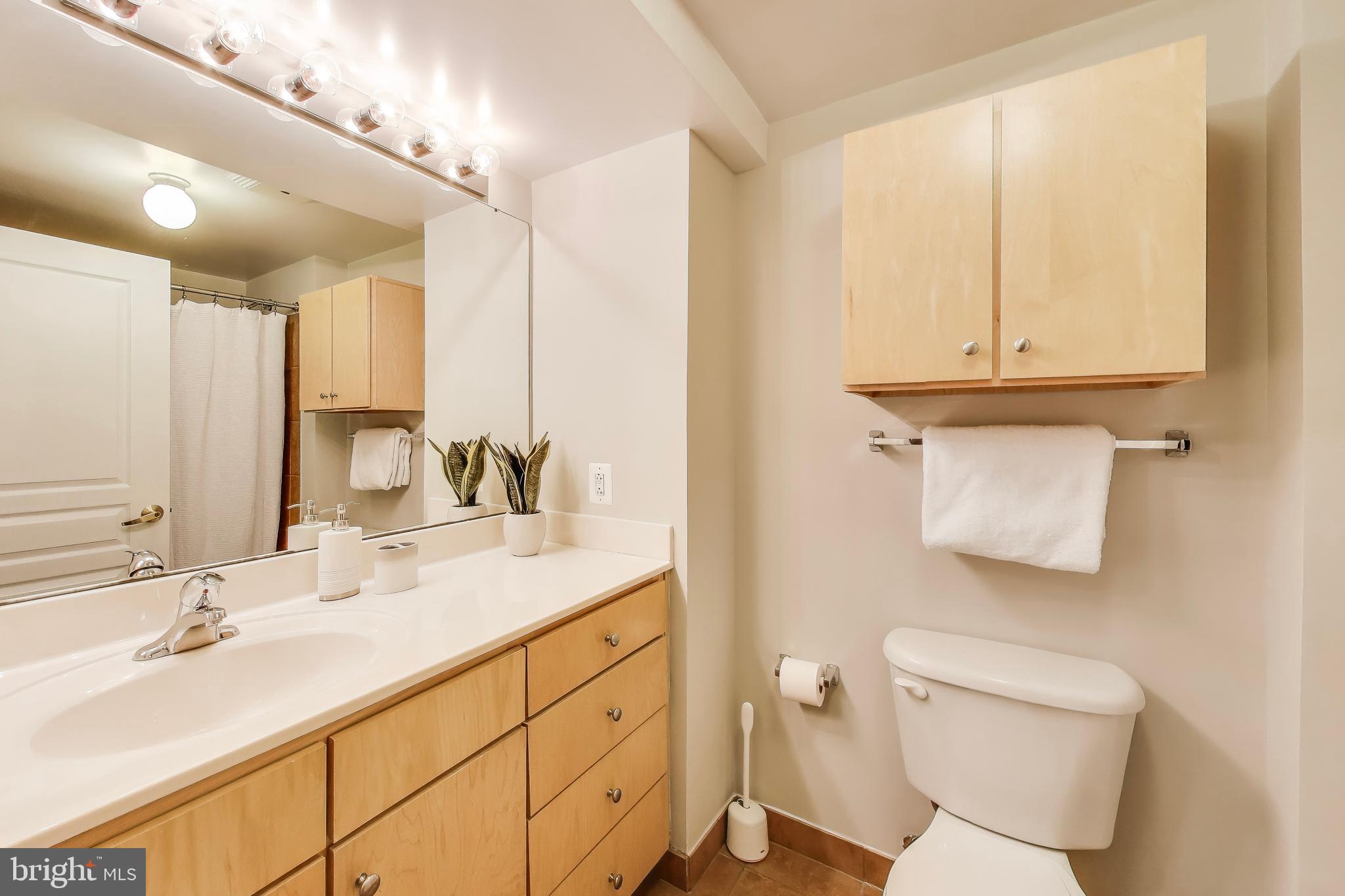 616 E St NW #648