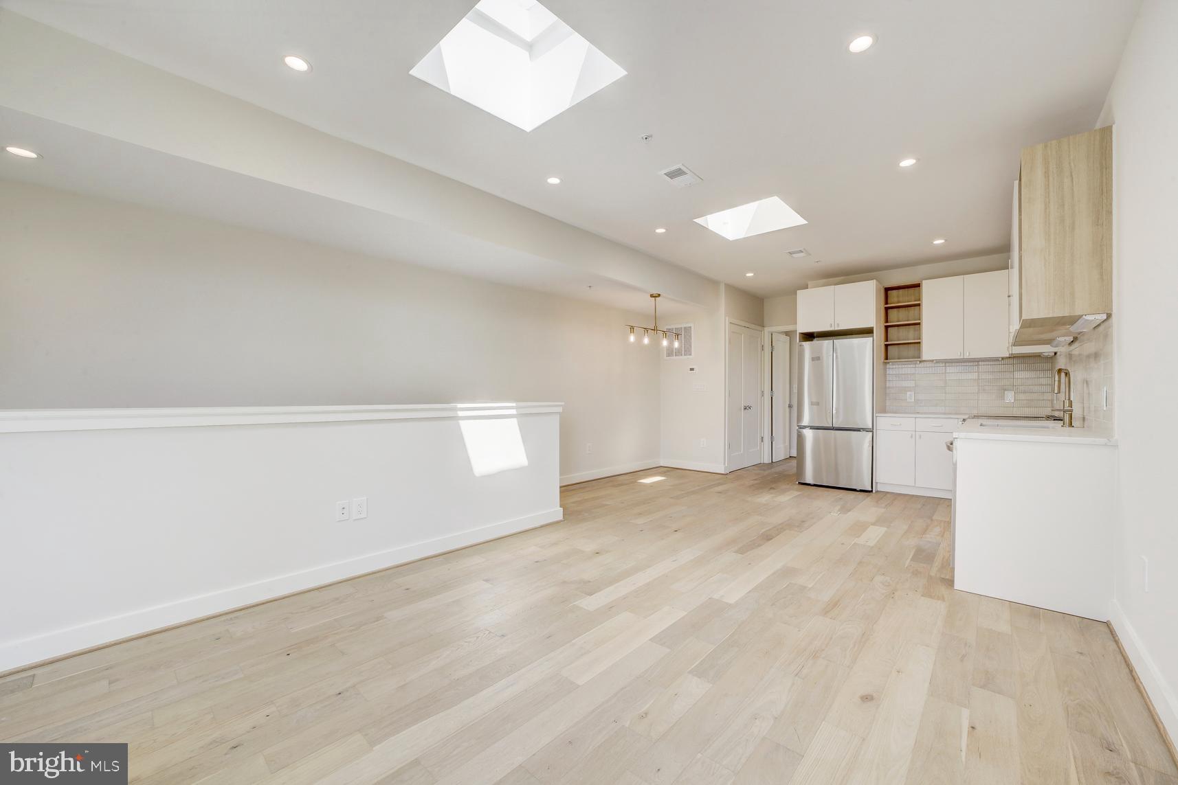 3118 MOUNT PLEASANT ST NW #4