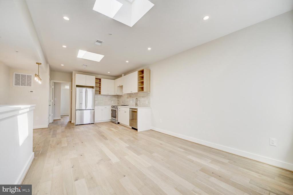 3118 MOUNT PLEASANT ST NW #4
