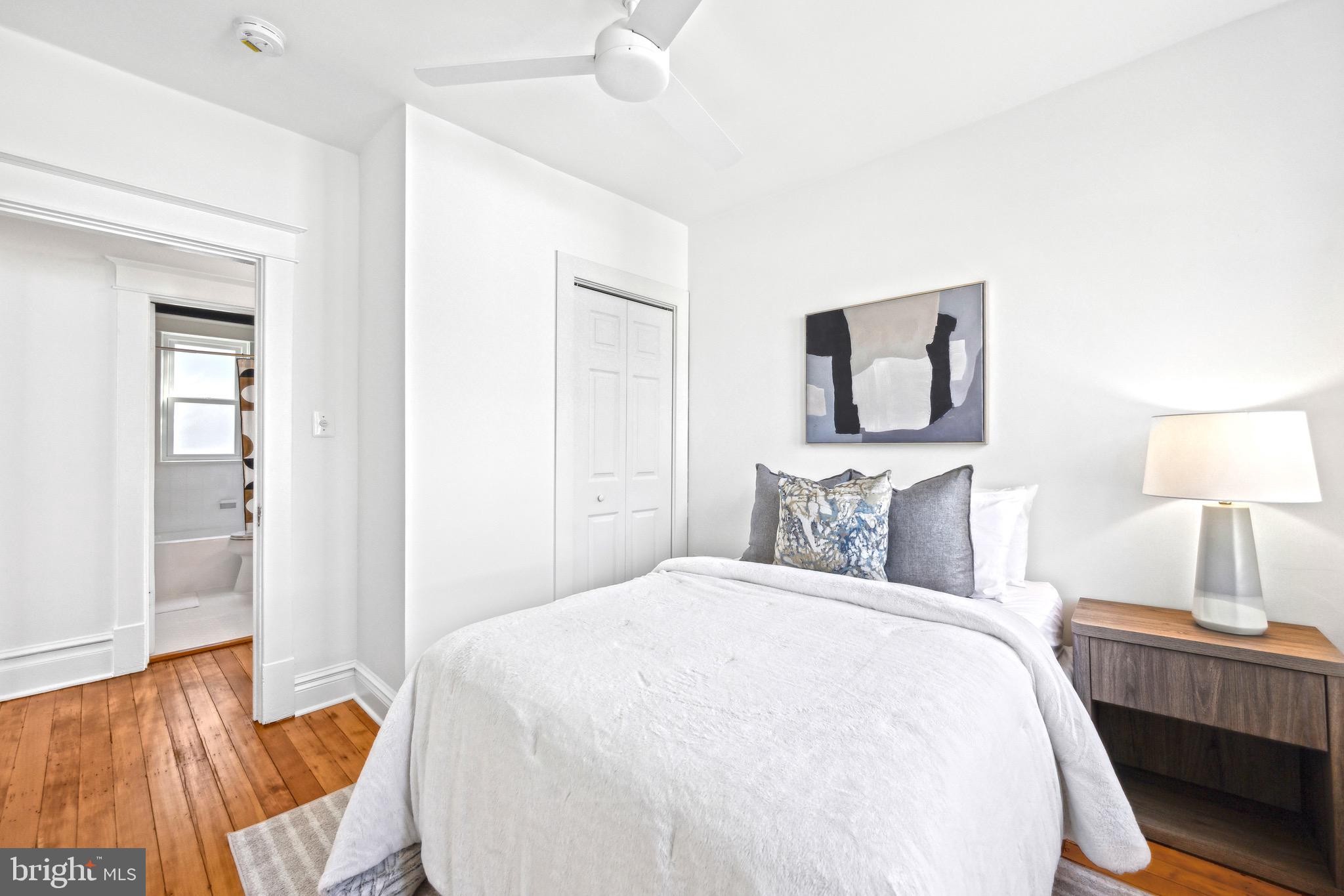 2807 13th St NE