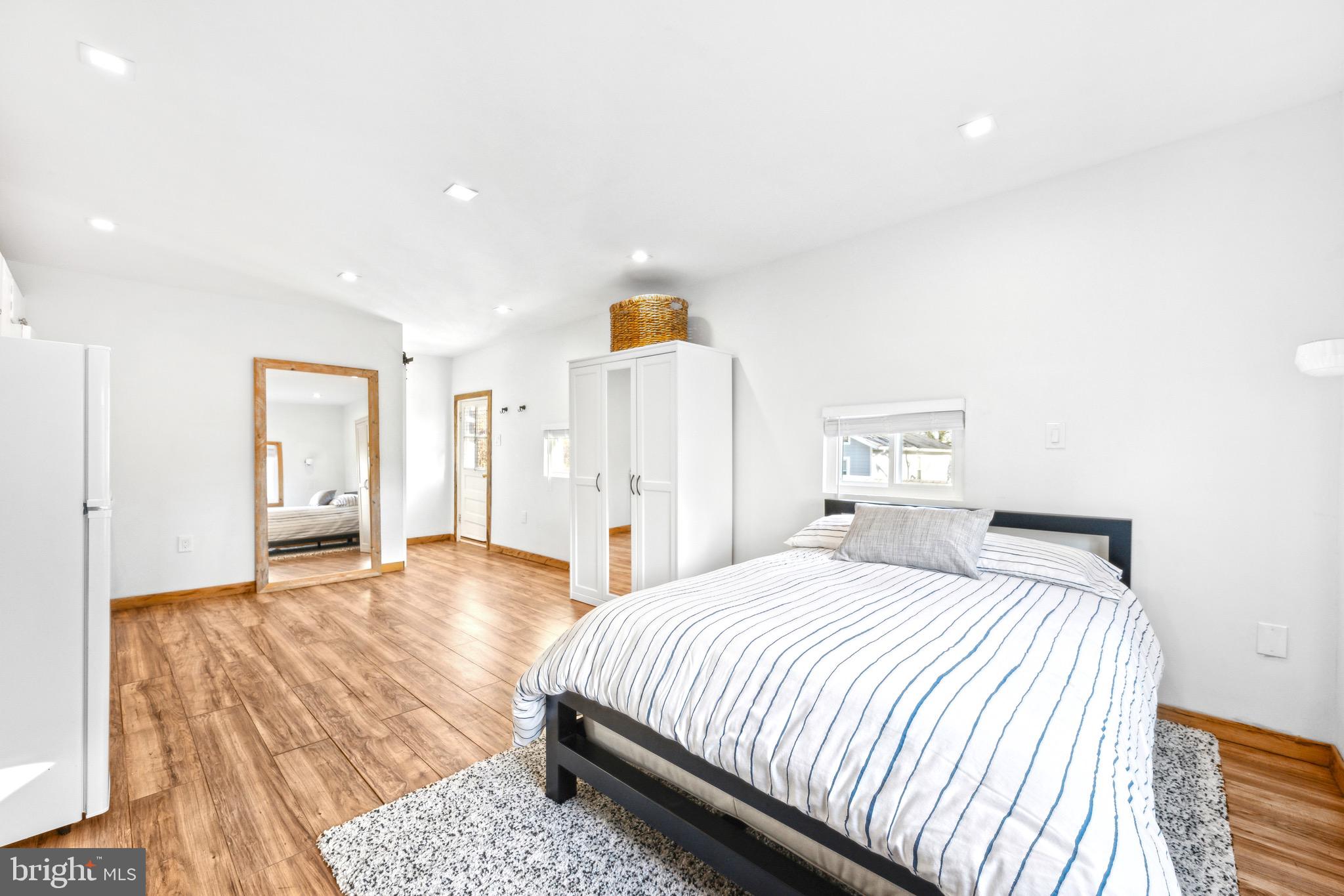 2807 13th St NE
