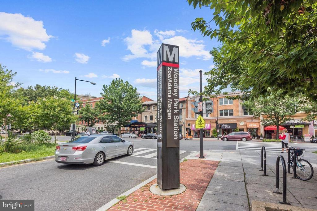 1975 BILTMORE STREET NW #3