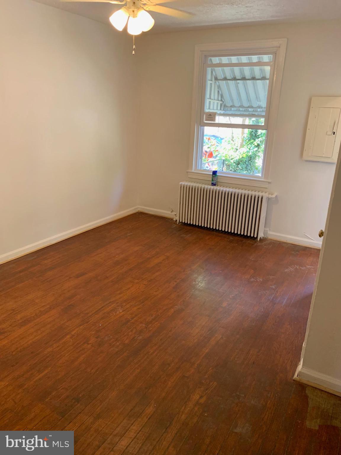 1835 CORCORAN STREET NE