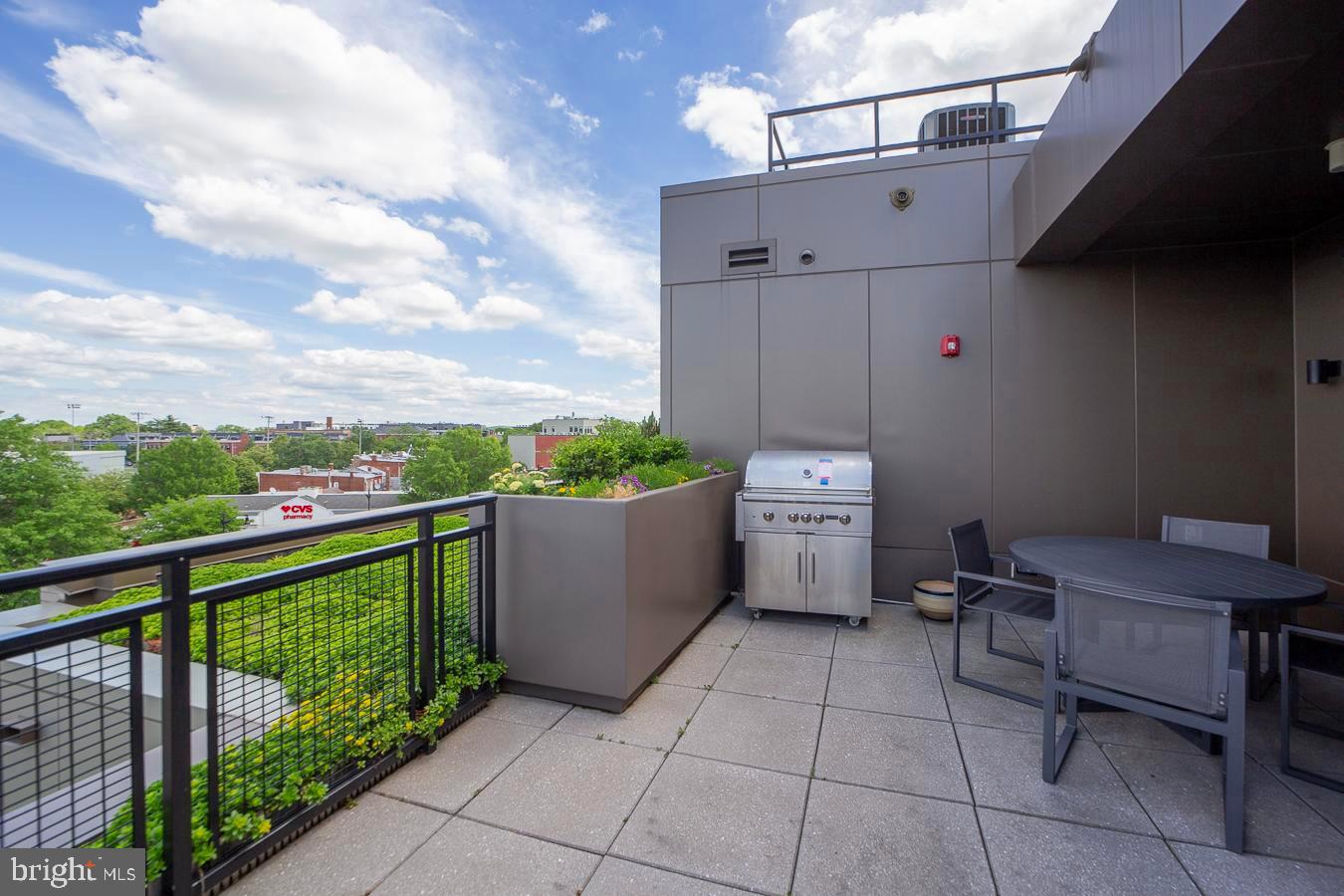 1111 Pennsylvania Ave SE #409