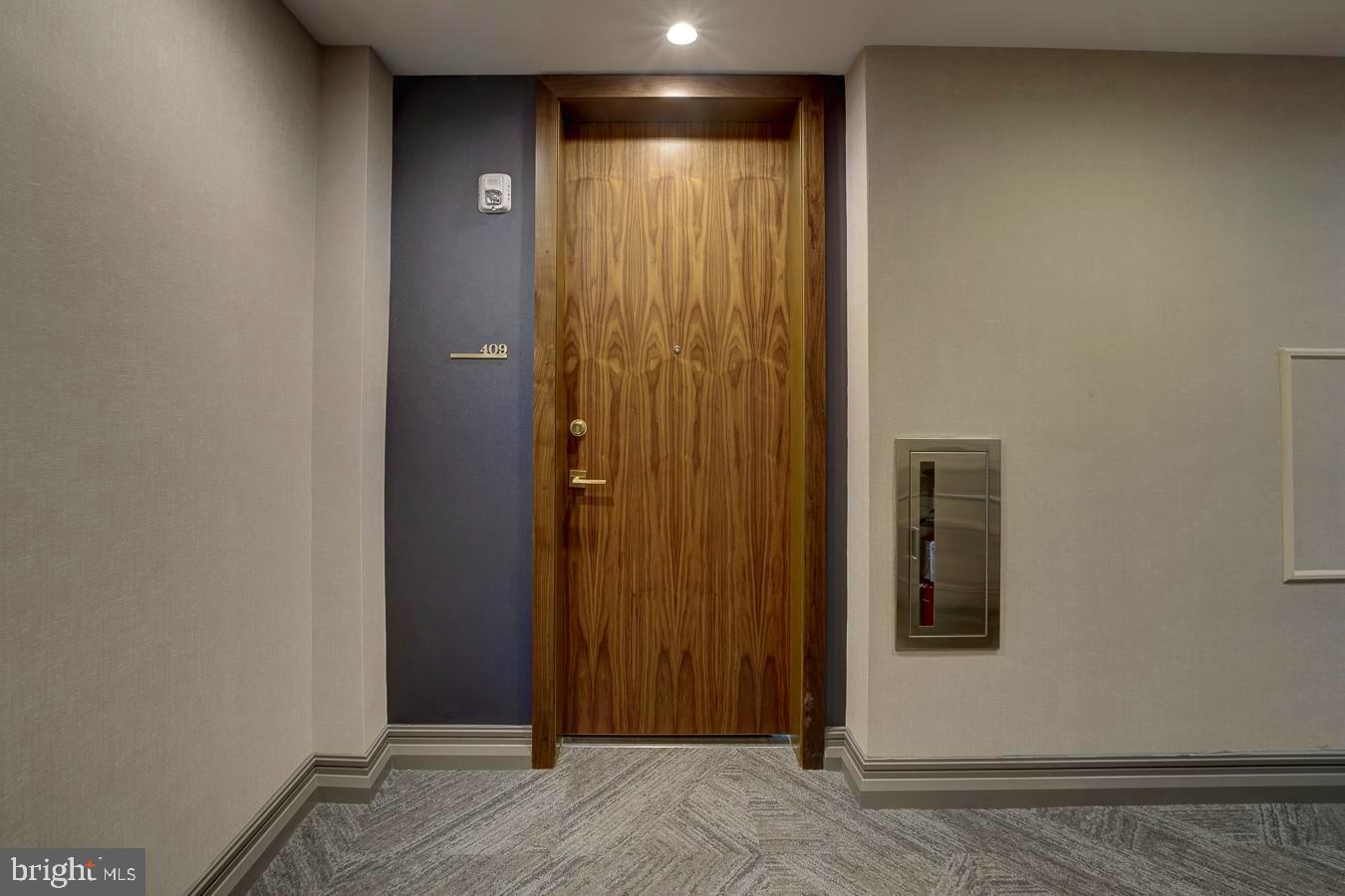 1111 Pennsylvania Ave SE #409