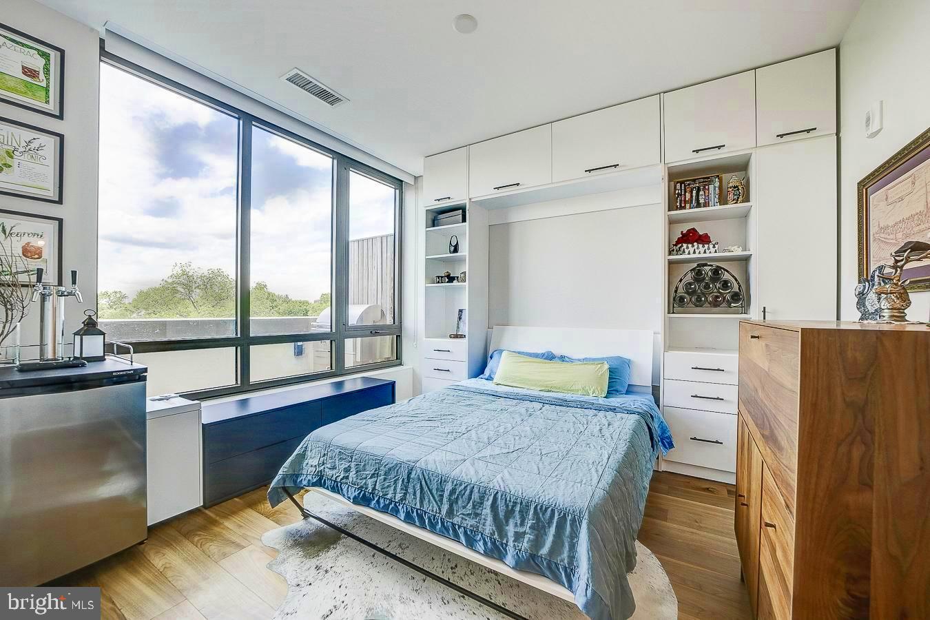 1111 Pennsylvania Ave SE #409