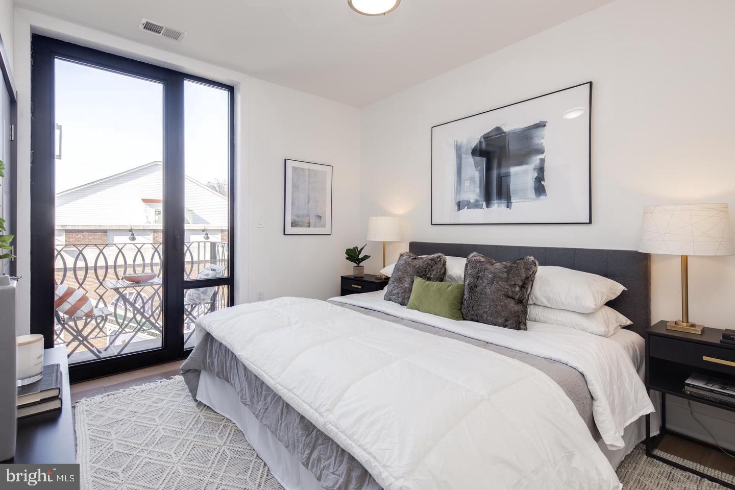 3619 GEORGIA AVE NW #502