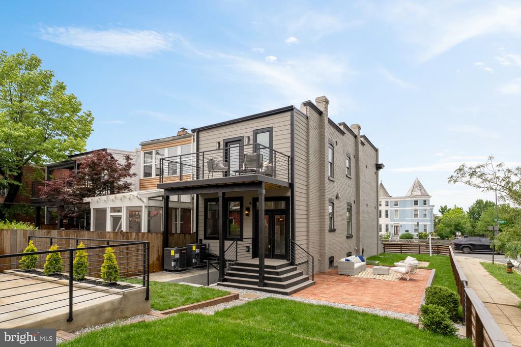 2035 North Capitol St NE