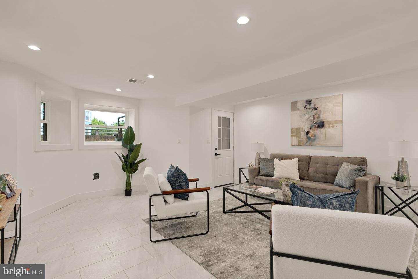 2035 North Capitol St NE