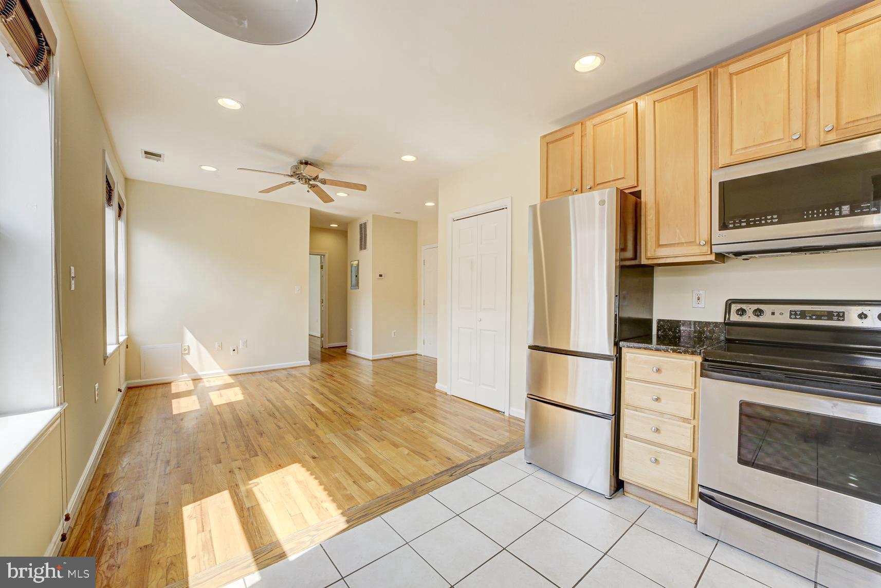 1030 FAIRMONT ST NW #204