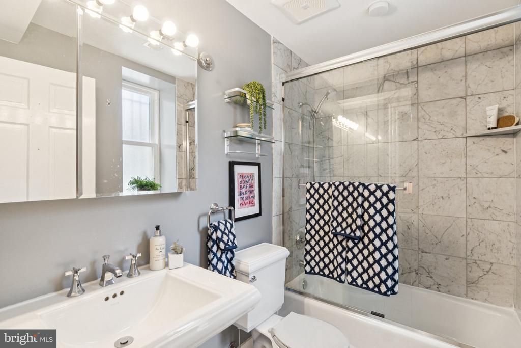 1212 M STREET NW 103