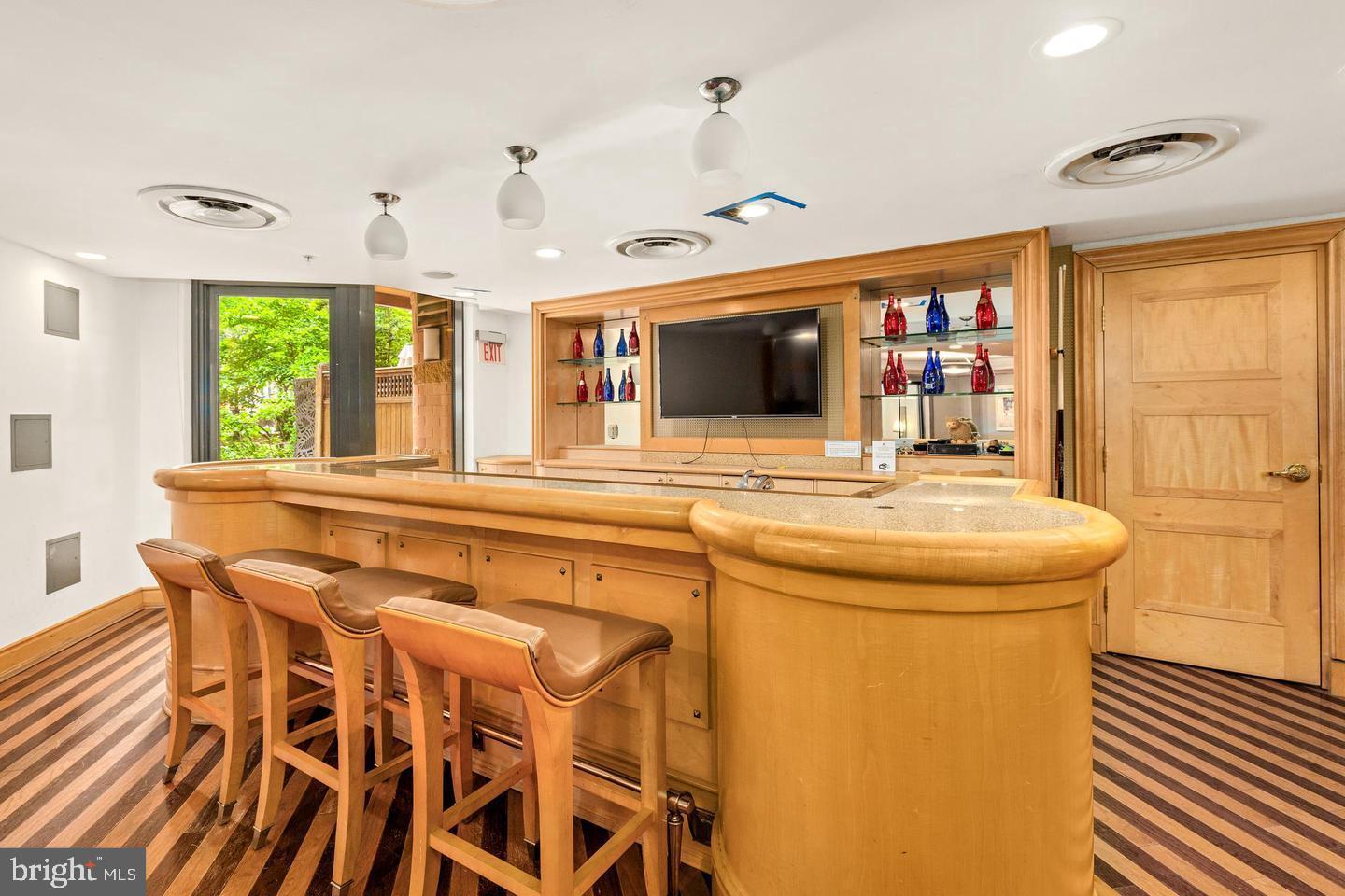 616 E ST NW #1102