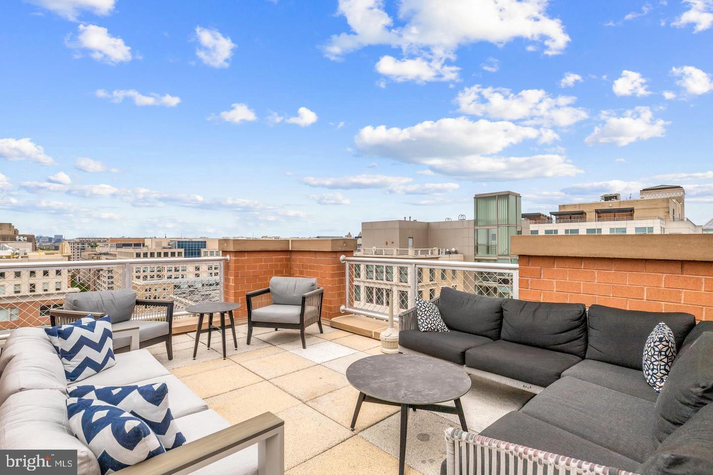 616 E ST NW #1102