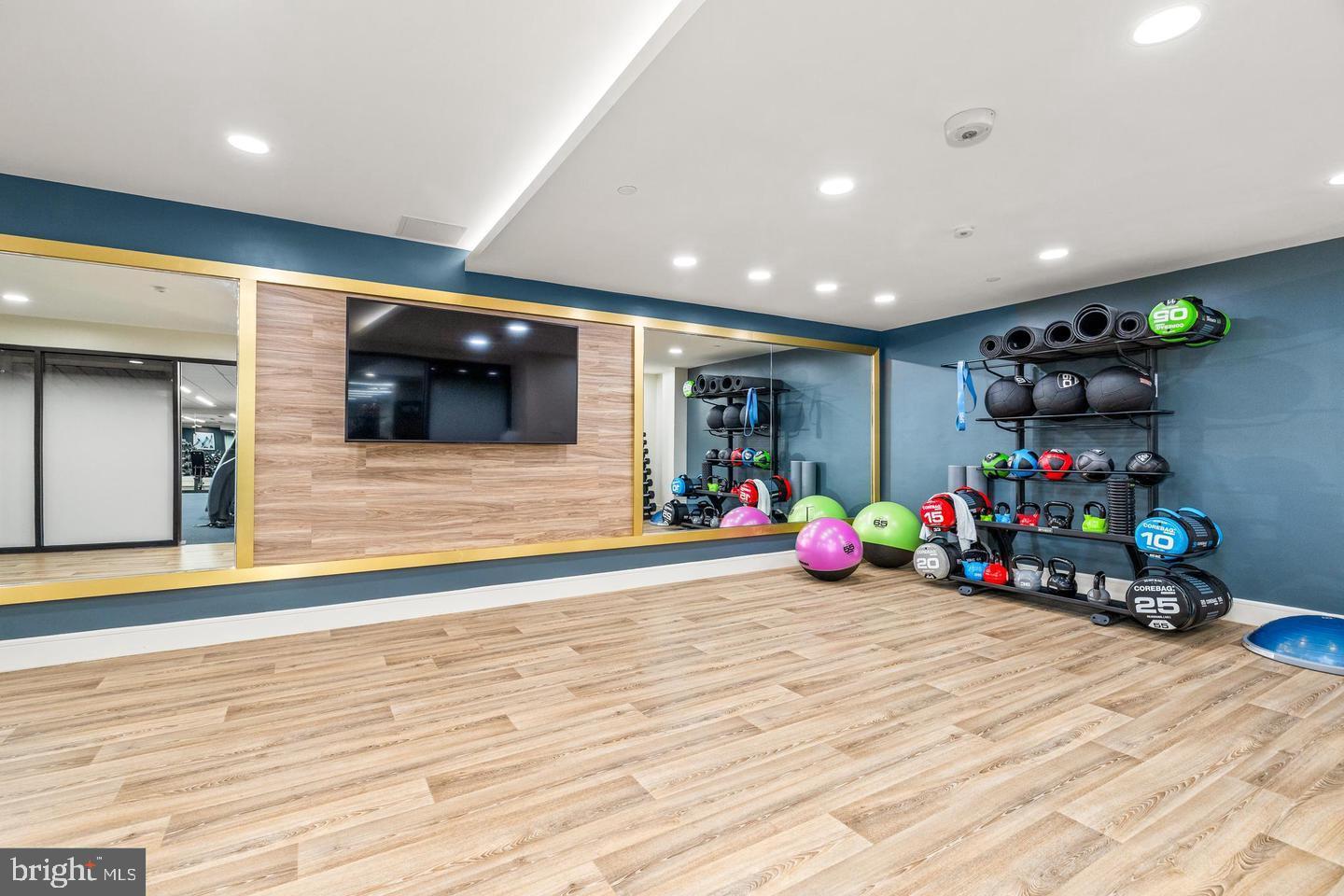616 E ST NW #1102