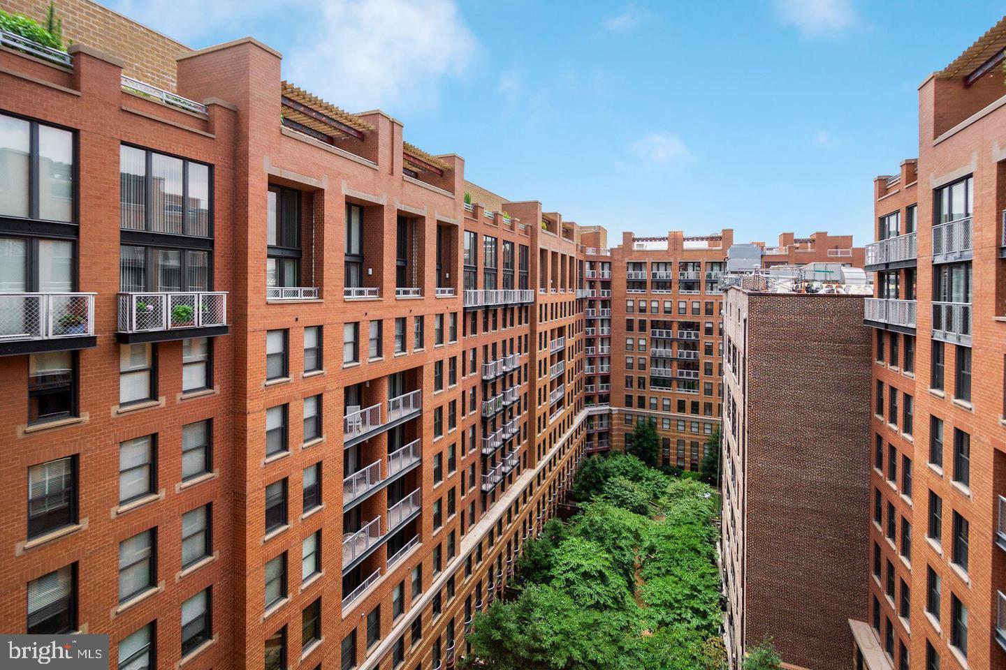 616 E ST NW #1102