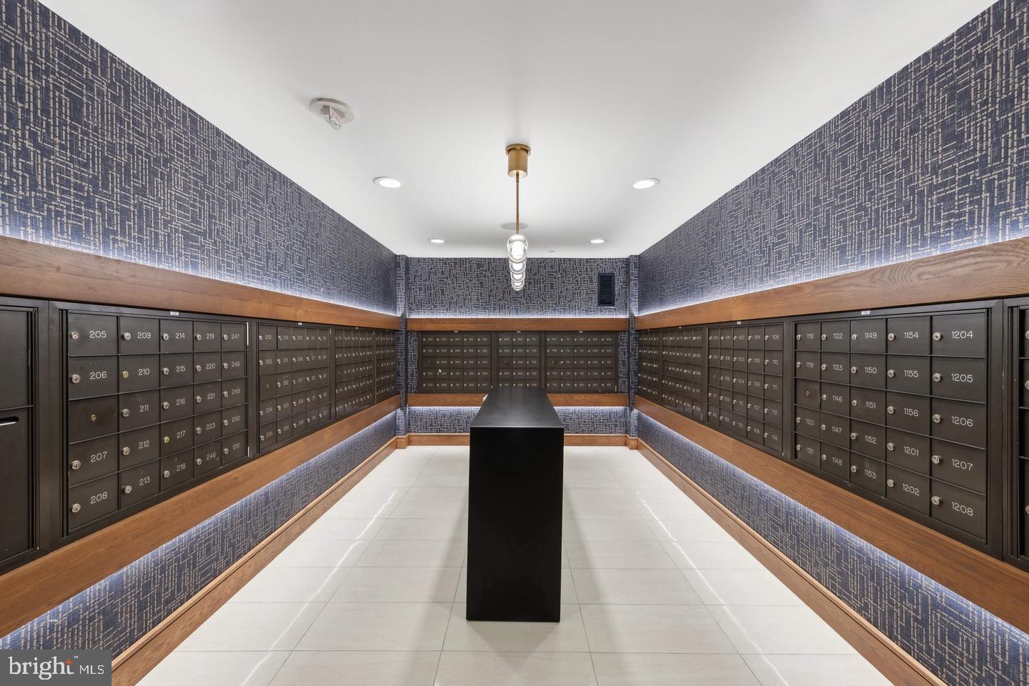 616 E ST NW #1102
