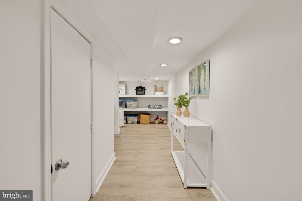 815 ALLISON STREET NW