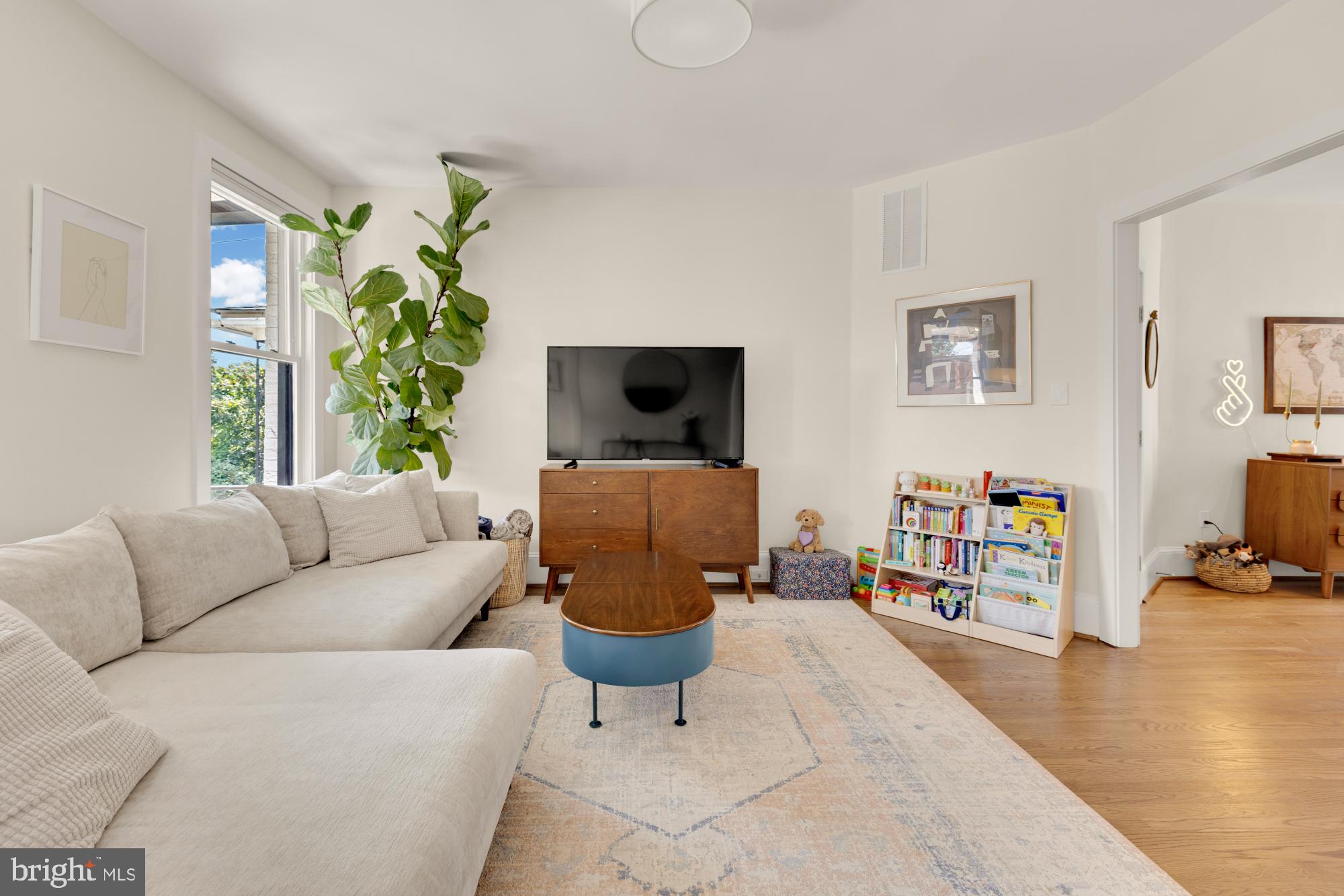 815 ALLISON STREET NW