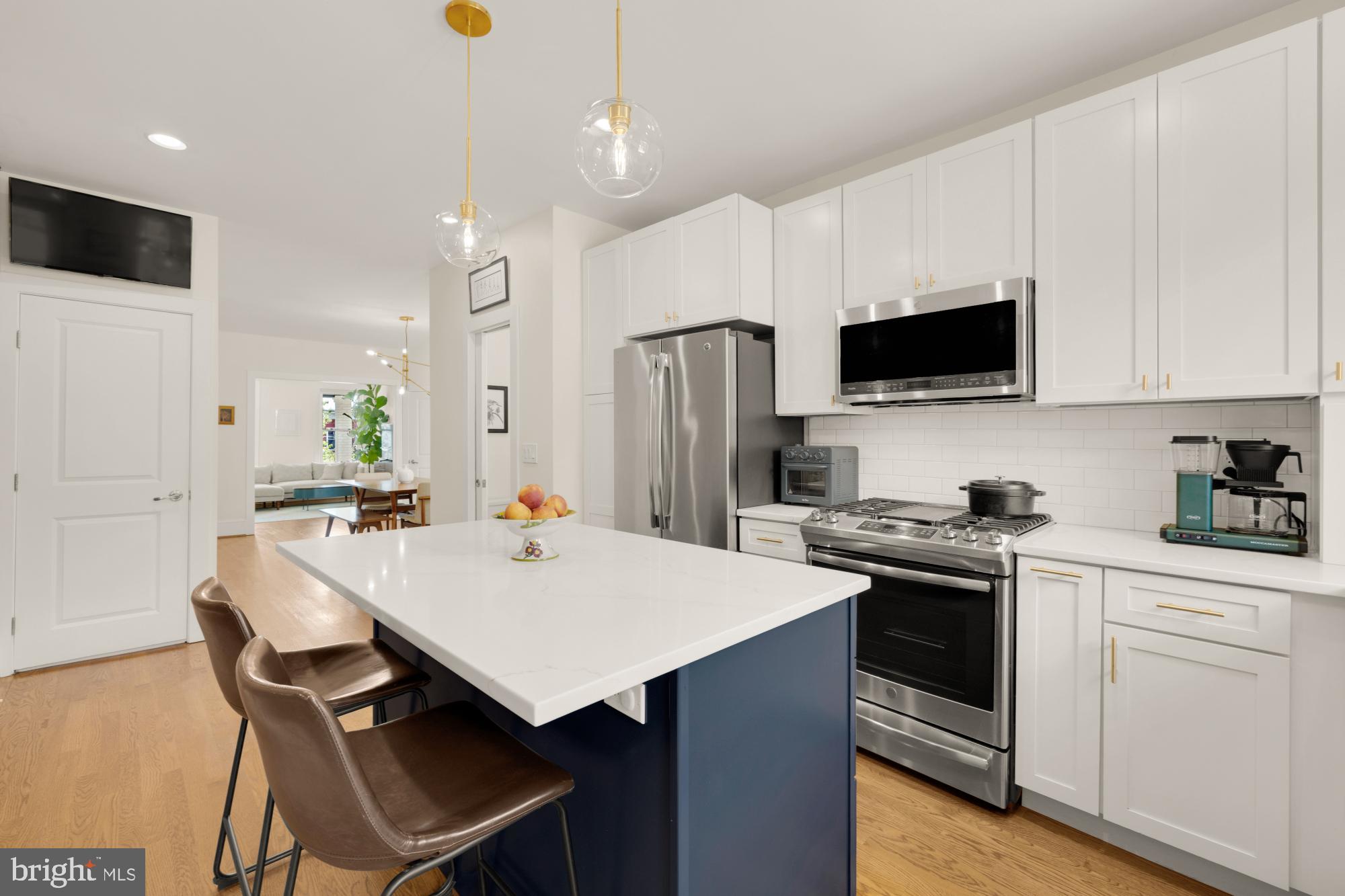 815 ALLISON STREET NW