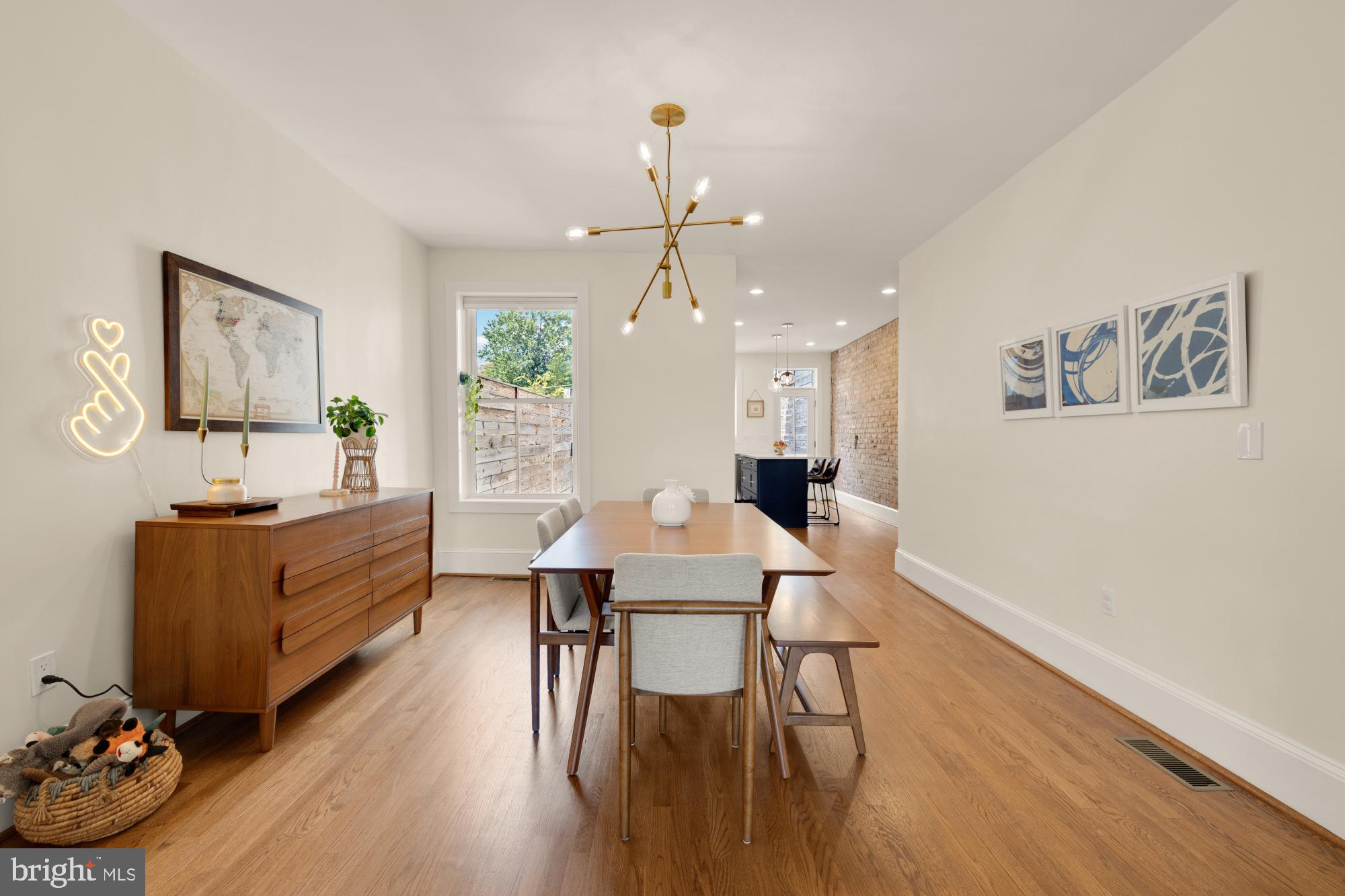 815 ALLISON STREET NW