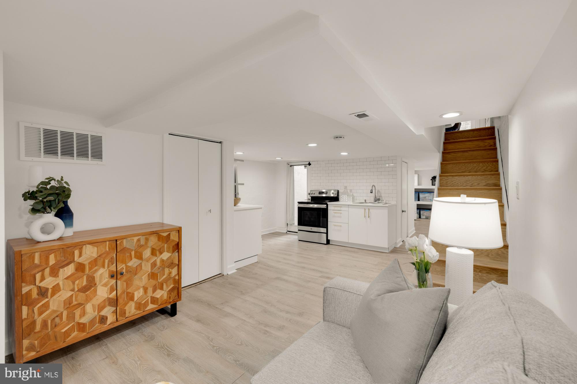 815 ALLISON STREET NW