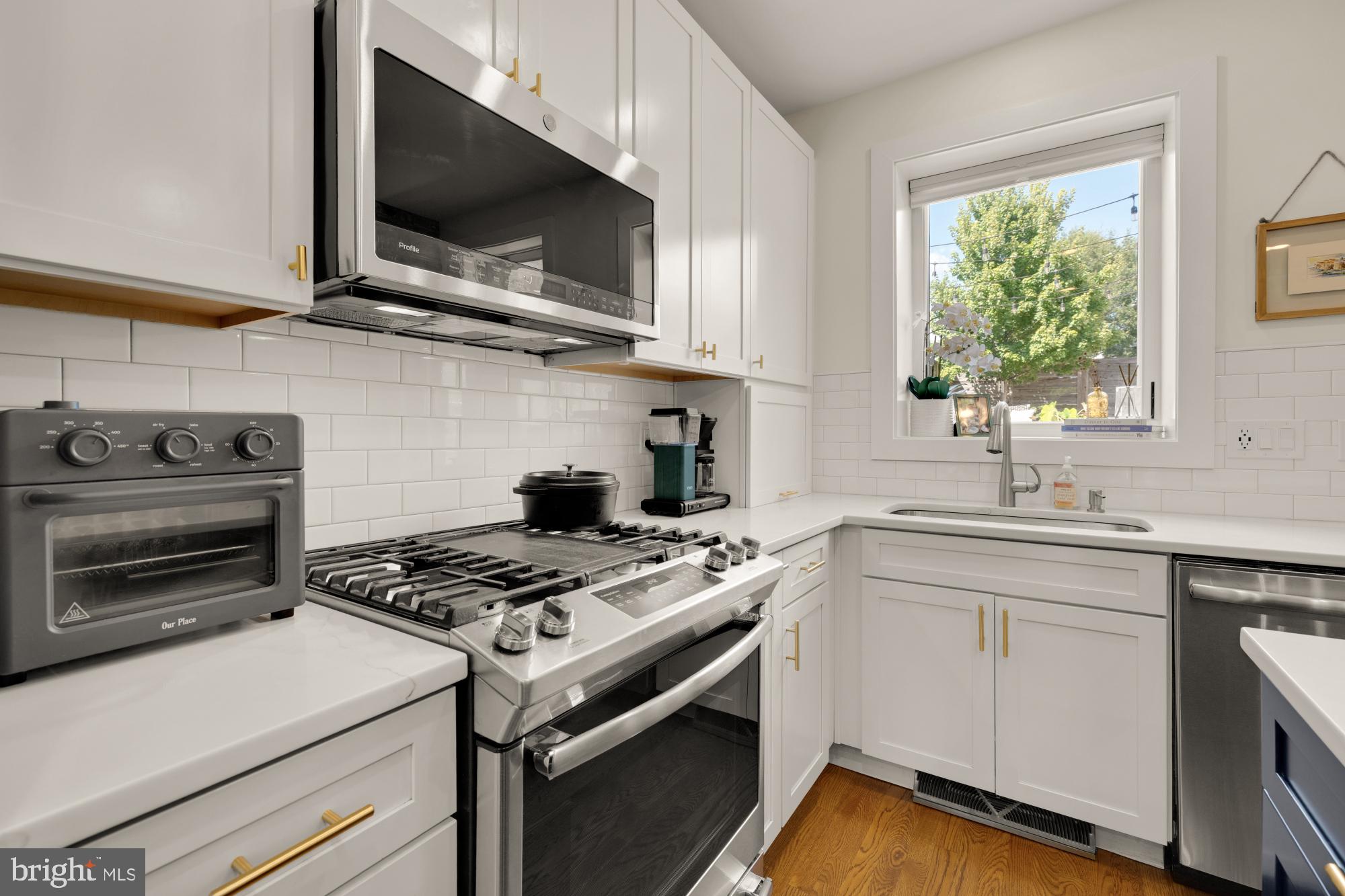 815 ALLISON STREET NW