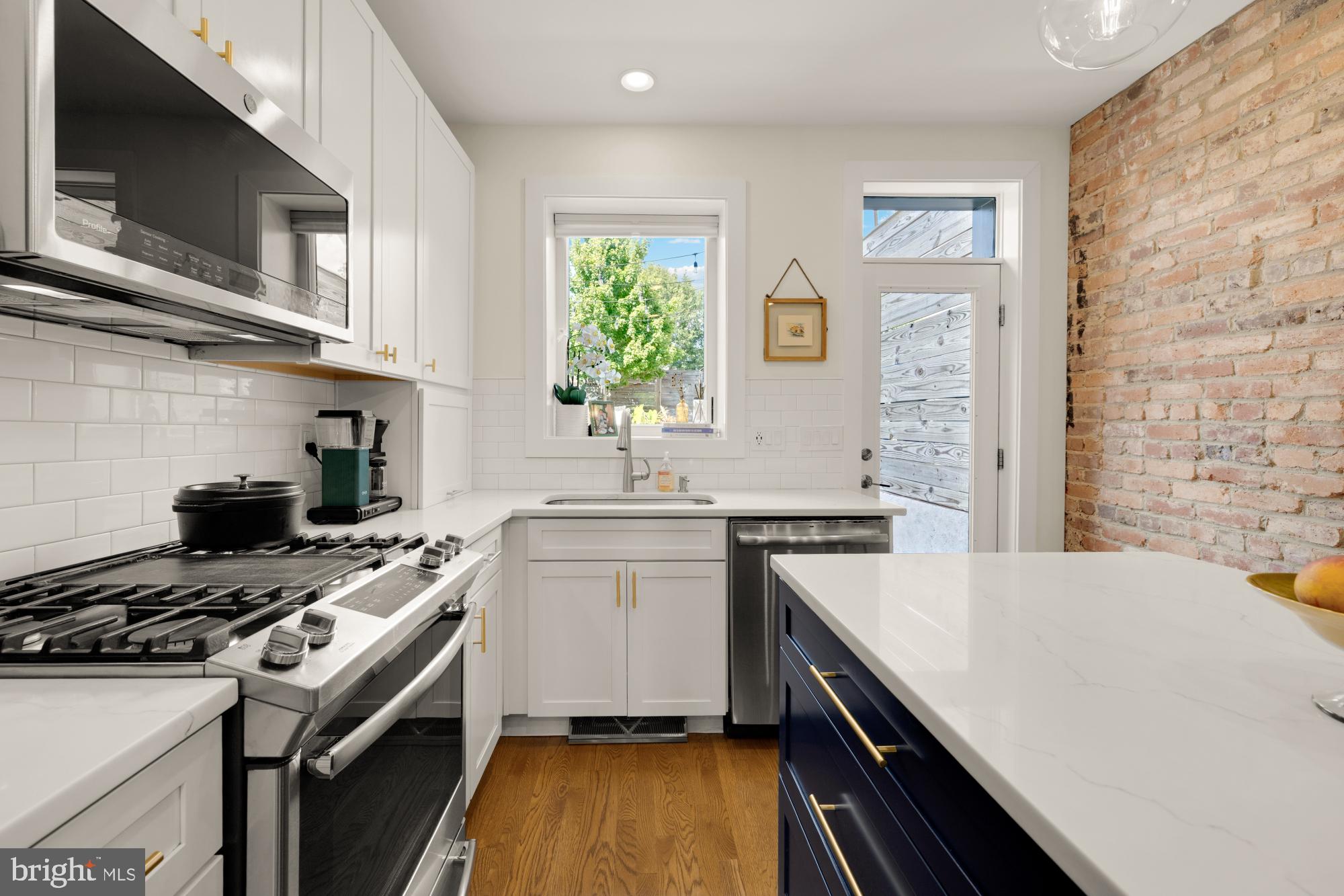 815 ALLISON STREET NW