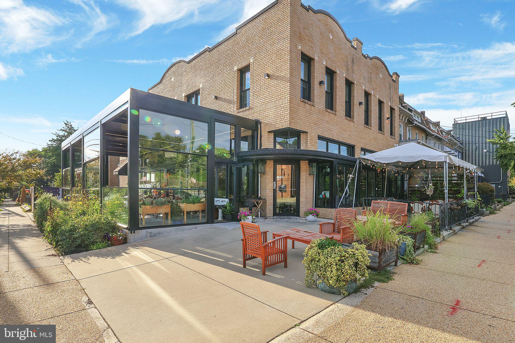 3210 8TH STREET NE 1